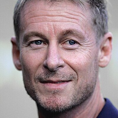 Portrait of Richard Roxburgh