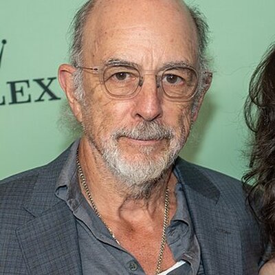 Portrait of Richard Schiff