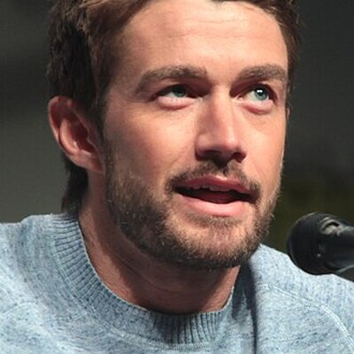 Portrait of Robert Buckley