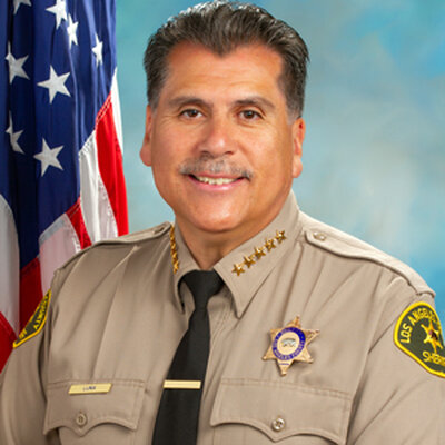 Portrait of Robert Luna