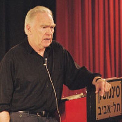 Portrait of Robert McKee