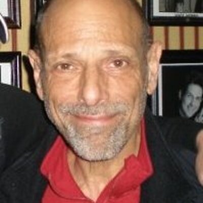 Portrait of Robert Schimmel