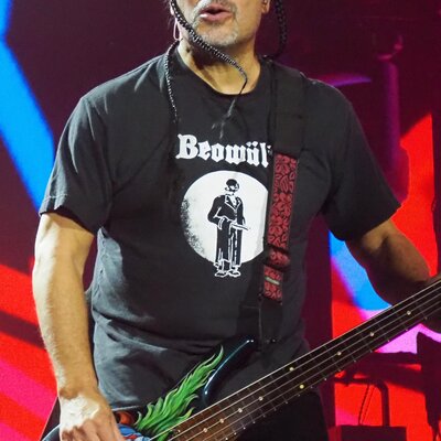 Portrait of Robert Trujillo