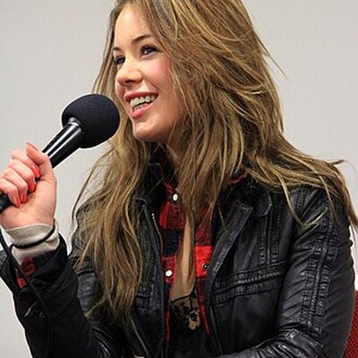 Portrait of Roxanne McKee