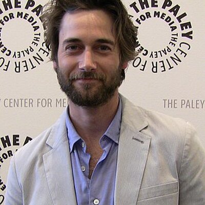 Portrait of Ryan Eggold