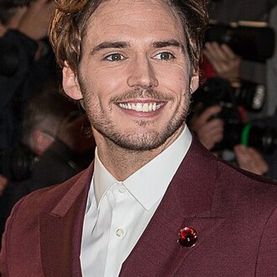 Portrait of Sam Claflin