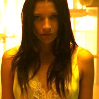 Portrait of Sarah Roemer