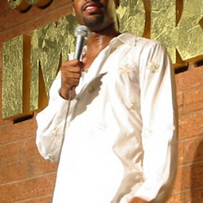 Portrait of Shawn Wayans