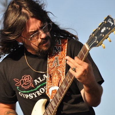 Portrait of Shooter Jennings
