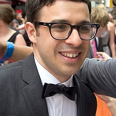 Portrait of Simon Bird