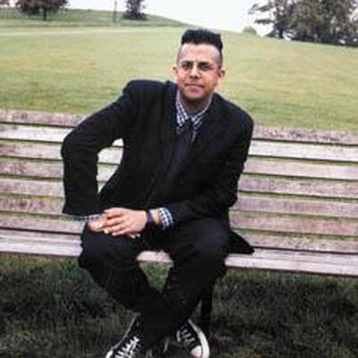 Portrait of Simon Singh