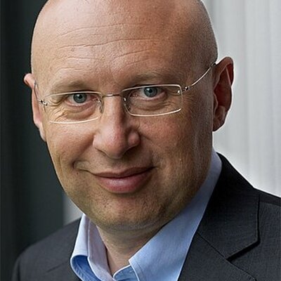Portrait of Stefan Hell