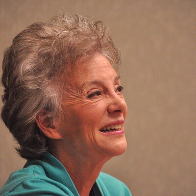 Portrait of Stephanie Coontz