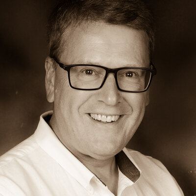 Stephen Martin