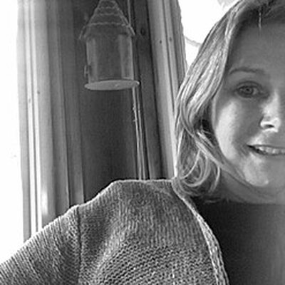 Portrait of Suzanne Weyn