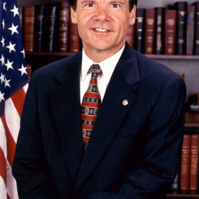 Portrait of Tim Hutchinson