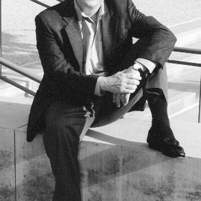 Portrait of Tom Neff
