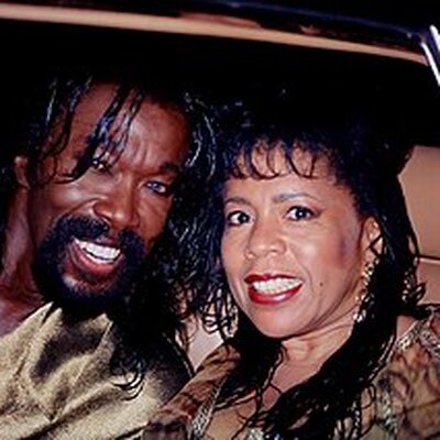 Portrait of Valerie Simpson