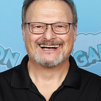 Portrait of Wayne Knight