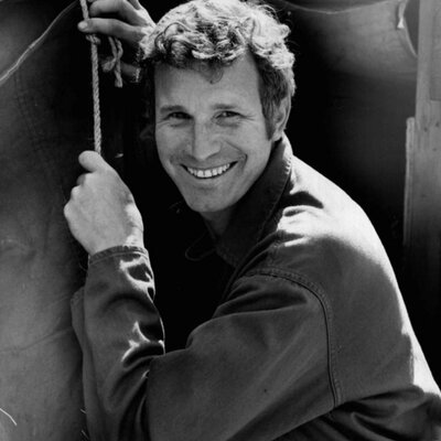 Portrait of Wayne Rogers