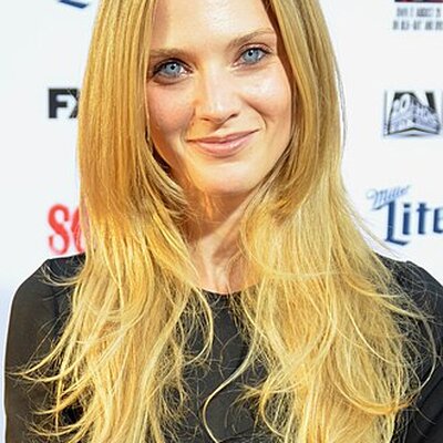 Portrait of Winter Ave Zoli