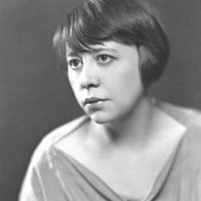 Portrait of Zoe Akins